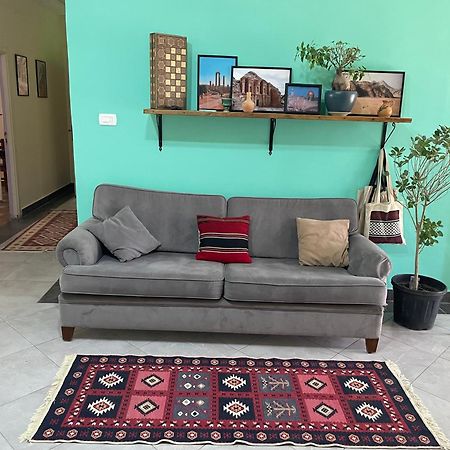 Darna Hostel Amman Ngoại thất bức ảnh