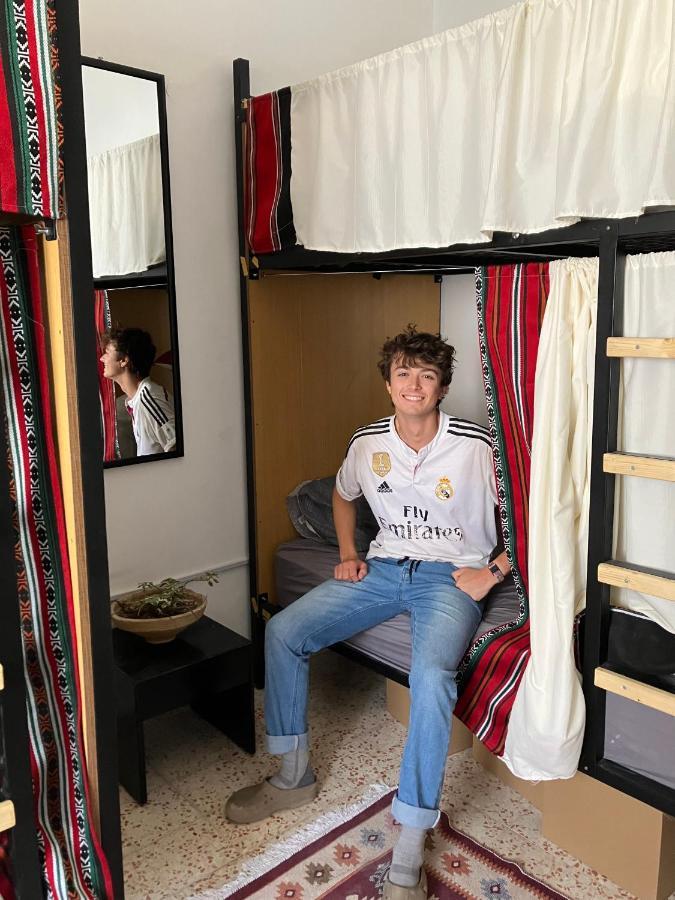 Darna Hostel Amman Ngoại thất bức ảnh